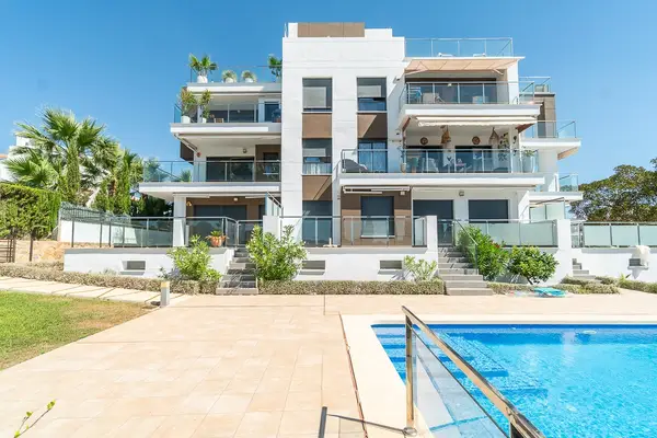 Penthouse with 3 bedrooms in Villamartín, Alicante, €349,900 — photo 3