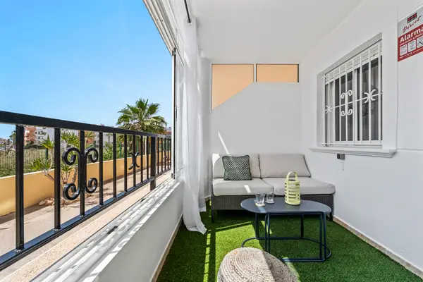 Apartment with 2 bedrooms in Playa Flamenca, Alicante, €194,800 — photo 3