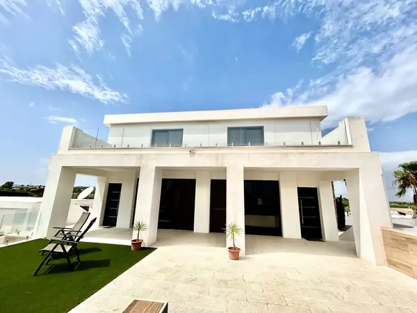 Villa with 8 bedrooms in Los Montesinos, Alicante, €1,400,000 — photo 2