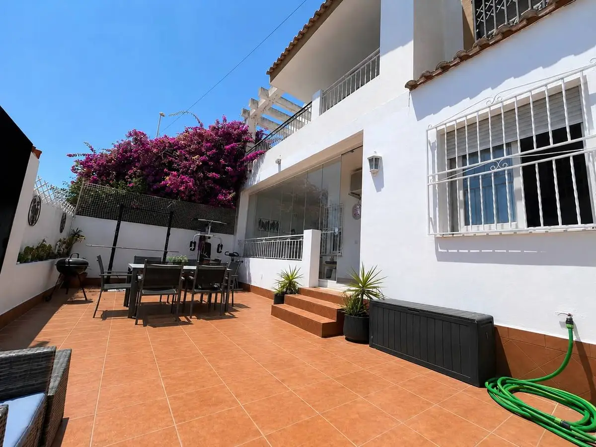 Apartment with 2 bedrooms in Cabo Roig, Alicante, €159,900