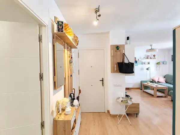 Apartment with 3 bedrooms in Torrevieja, Alicante, €259,995 — photo 2