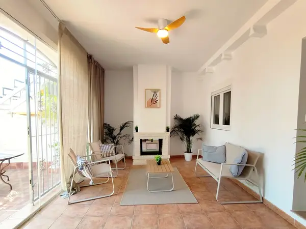 Bungalow with 3 bedrooms in Playa Flamenca, Alicante, €199,995 — photo 4