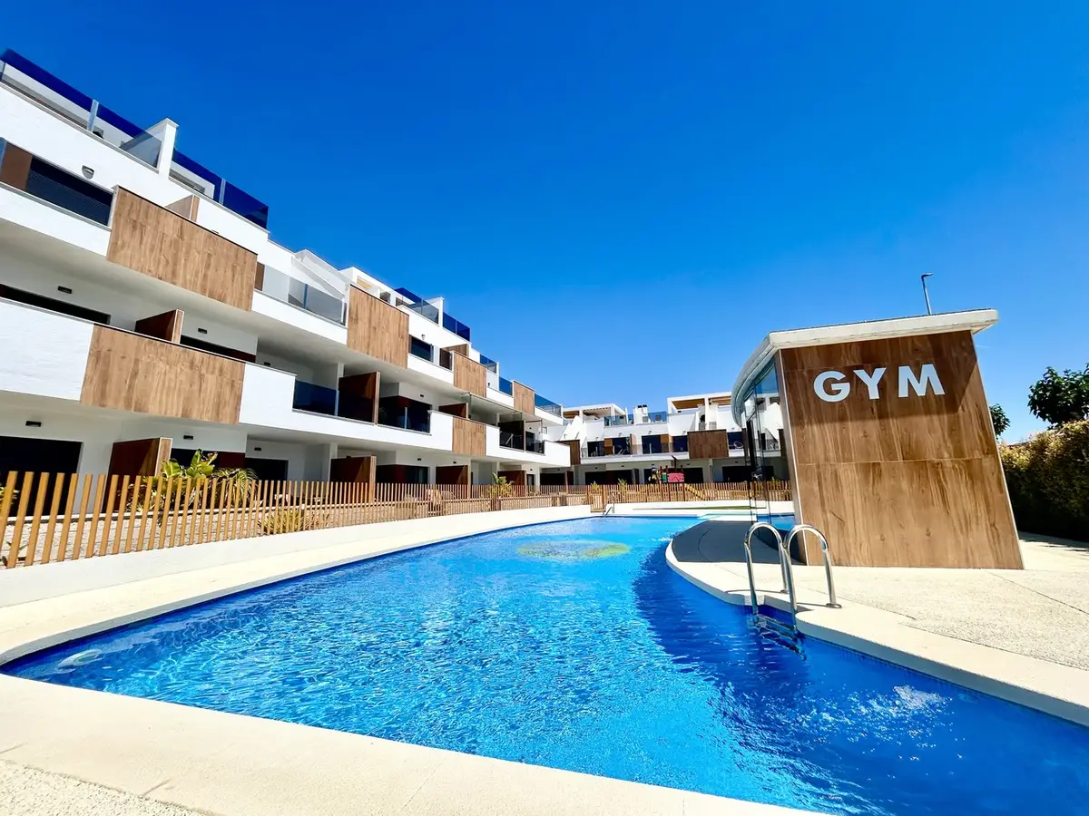 Apartment with 2 bedrooms in Pilar de la Horadada, Alicante, €330,000