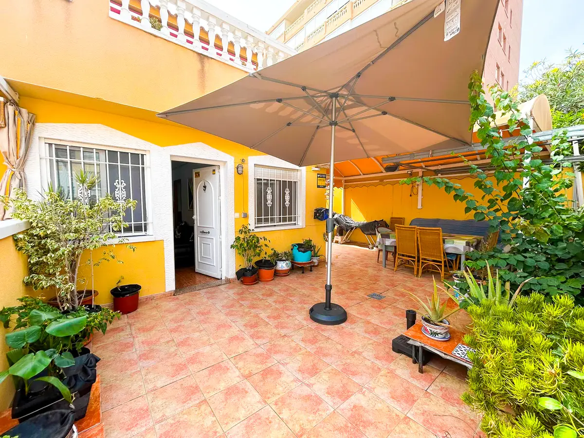 Apartment with 3 bedrooms in La Mata, Alicante, €264,000