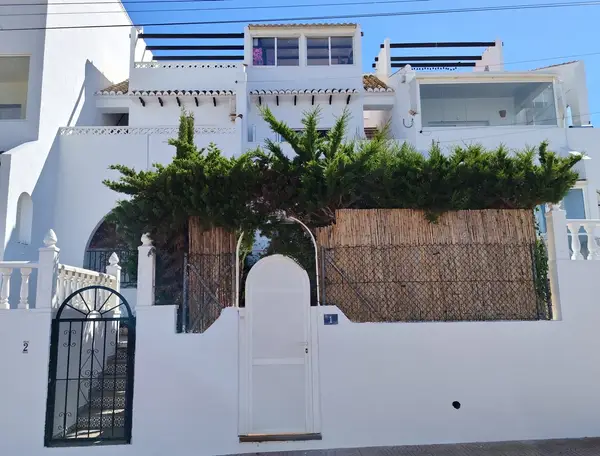 Bungalow with 2 bedrooms in Ciudad Quesada, Alicante, €215,000 — photo 3