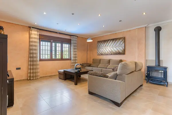 Villa with 4 bedrooms in Los Montesinos, Alicante, €750,000 — photo 3