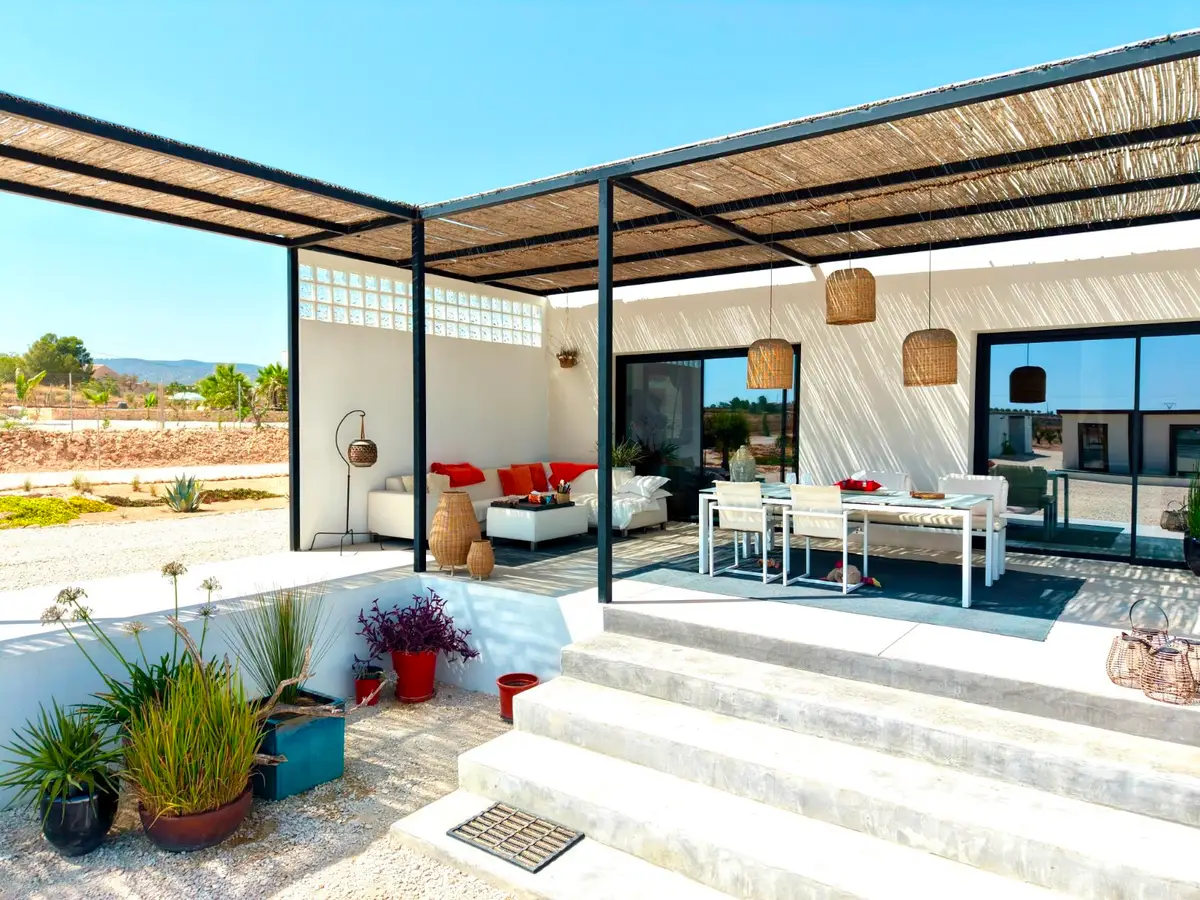 Villa with 5 bedrooms in Pinoso, Alicante, €679,000
