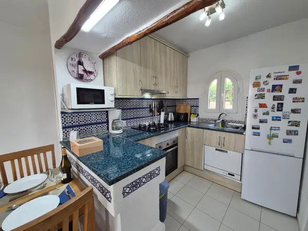 Bungalow with 1 bedroom in San Miguel de Salinas, Alicante, €155,000 — photo 4