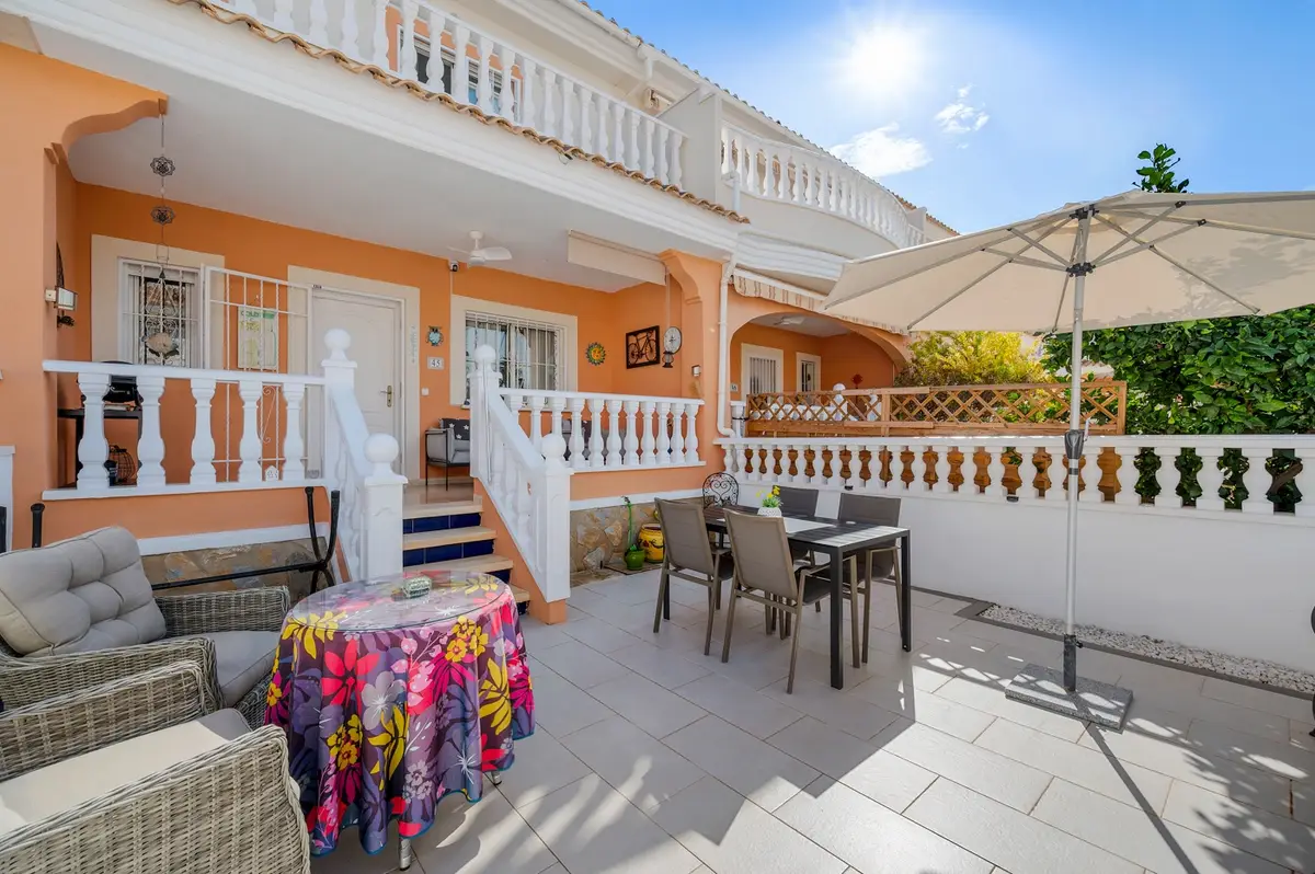 Townhouse with 3 bedrooms in Ciudad Quesada - Rojales, Alicante, €269,000
