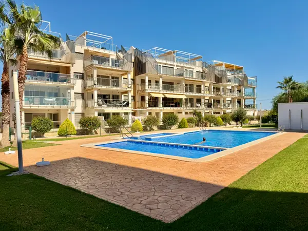 Apartment with 2 bedrooms in Orihuela, Alicante, €289,000 — photo 2