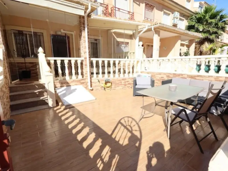 Townhouse with 3 bedrooms in Orihuela, Alicante, €275,900