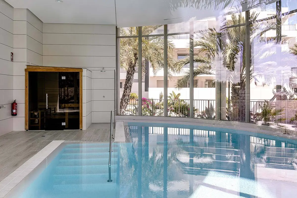 Apartment with 3 bedrooms in Orihuela Costa, Alicante, €359,000