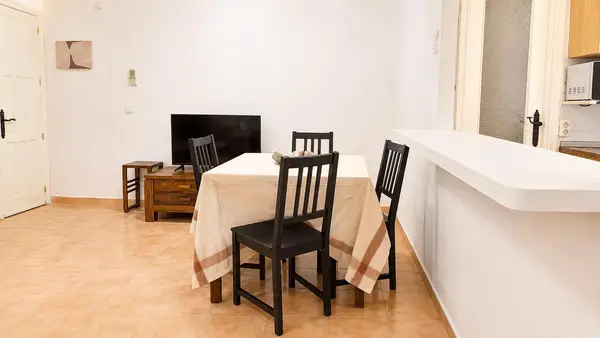 Apartment with 2 bedrooms in Torrevieja, Alicante, €145,000 — photo 3