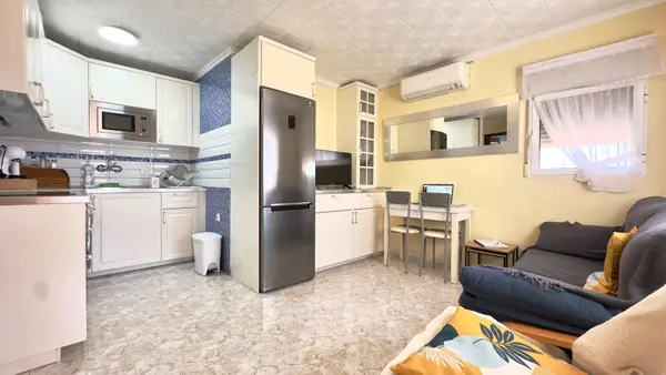 Bungalow with 2 bedrooms in Torrevieja, Alicante, €124,900 — photo 4