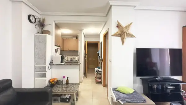 Apartment with 1 bedroom in Torrevieja, Alicante, €124,900 — photo 4