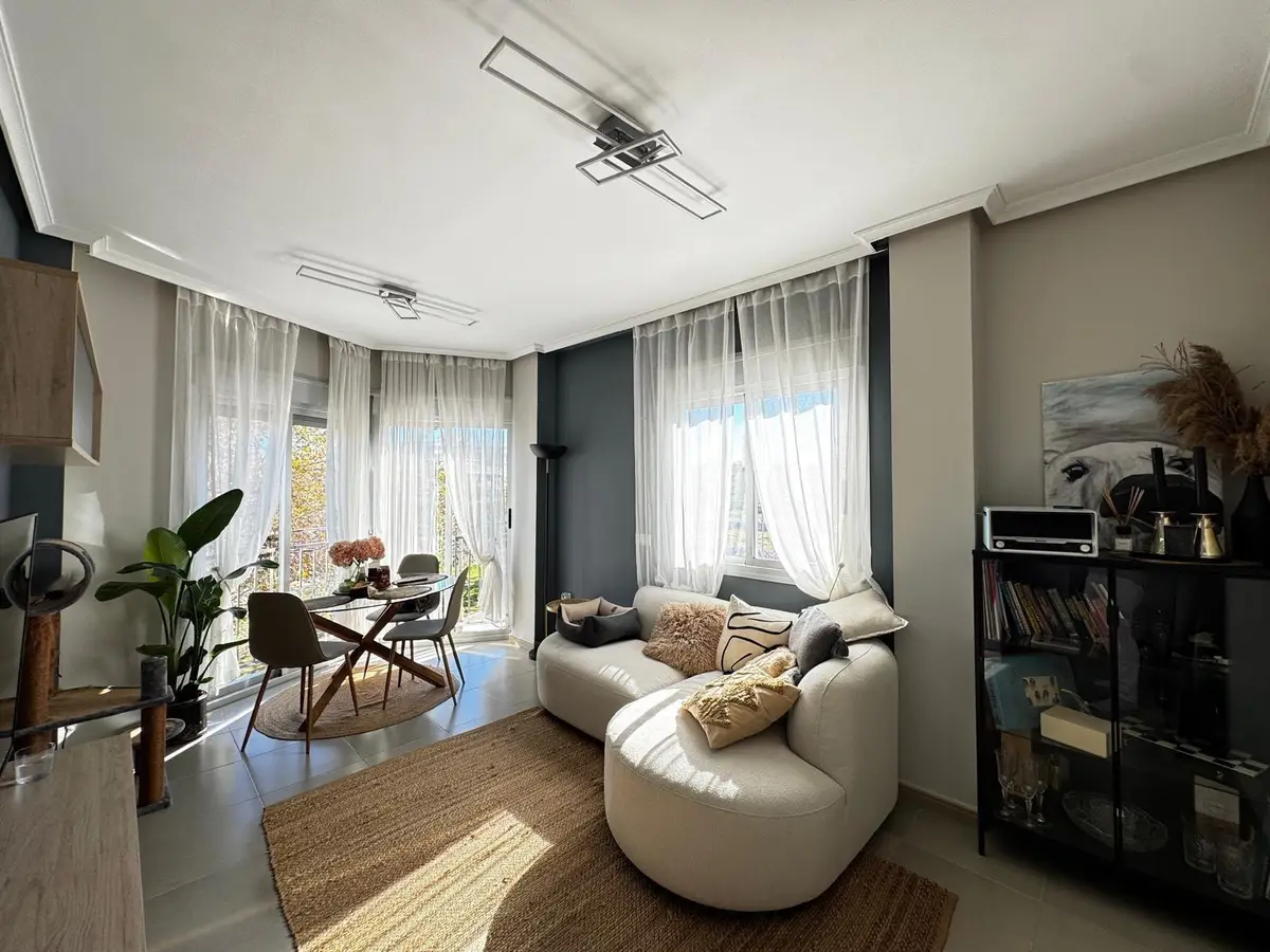 Apartment with 3 bedrooms in Torrevieja, Alicante, €285,000