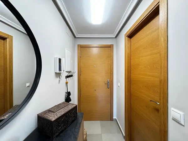 Apartment with 3 bedrooms in Torrevieja, Alicante, €285,000 — photo 4