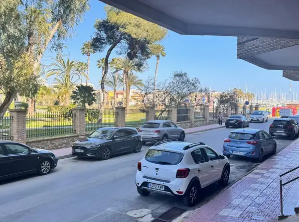 Apartment with 2 bedrooms in Torrevieja, Alicante, €279,000 — photo 4