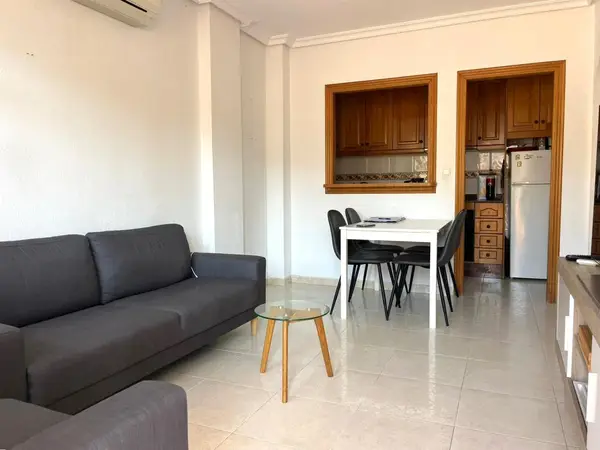 Bungalow with 2 bedrooms in Torrevieja, Alicante, €149,900 — photo 4