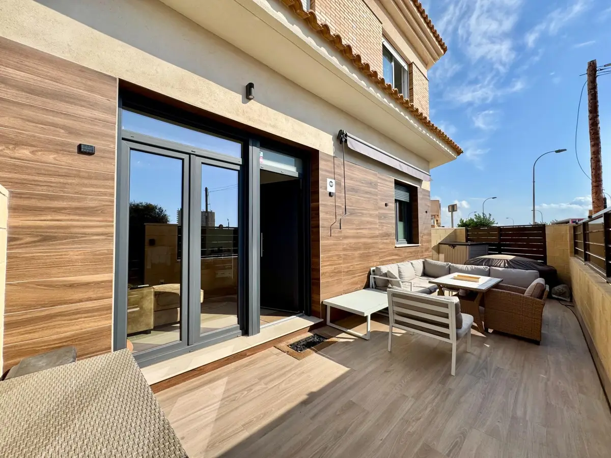 Apartment with 2 bedrooms in Santiago de la Ribera, Murcia, €225,000