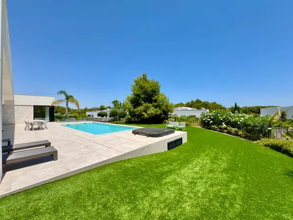 Villa with 4 bedrooms in Orihuela, Alicante, €1,950,000 — photo 2
