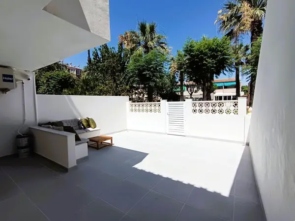 Bungalow with 2 bedrooms in Orihuela Costa, Alicante, €235,000 — photo 4