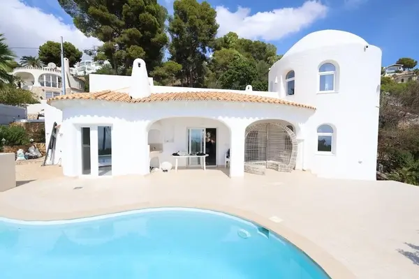 Villa with 3 bedrooms in Altea, Alicante, €1,150,000 — photo 2