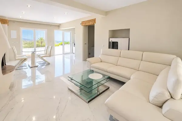 Villa with 3 bedrooms in Altea, Alicante, €1,150,000 — photo 3