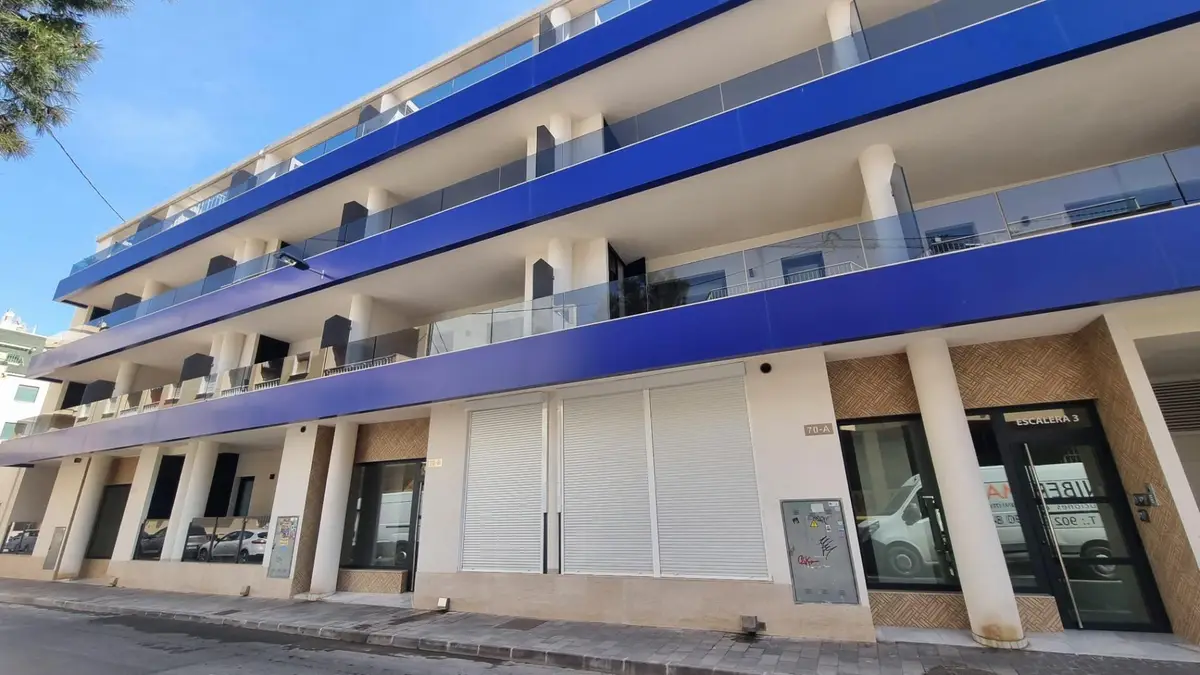 Penthouse with 2 bedrooms in Torrevieja, Alicante, €341,000
