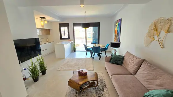 Penthouse with 2 bedrooms in Torrevieja, Alicante, €341,000 — photo 3