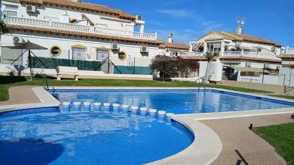 Duplex with 3 bedrooms in Orihuela, Alicante, €277,900 — photo 3