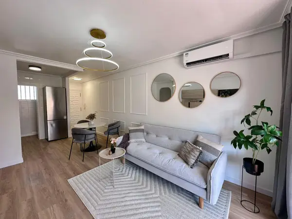Apartment with 2 bedrooms in Torrevieja, Alicante, €199,900 — photo 4