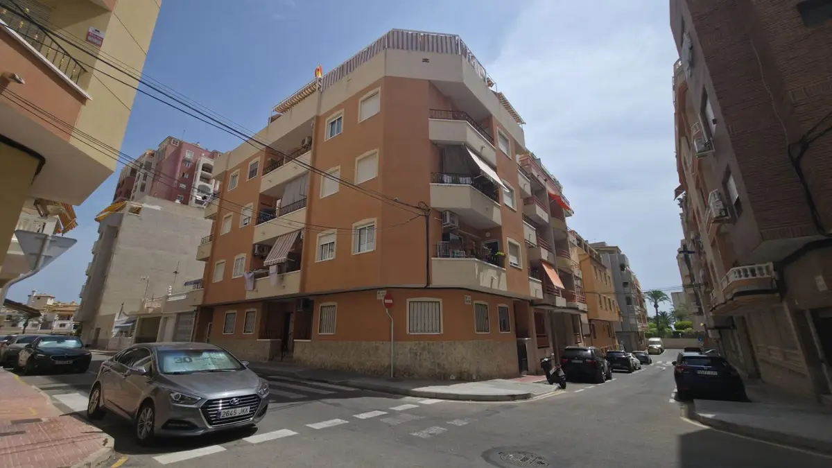 Apartment with 1 bedroom in Torrevieja, Alicante, €129,900