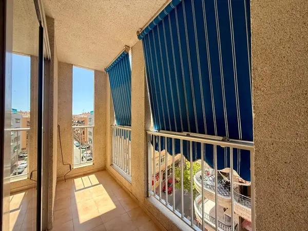 Apartment with 1 bedroom in Torrevieja, Alicante, €139,900 — photo 3