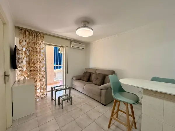 Apartment with 1 bedroom in Torrevieja, Alicante, €139,900 — photo 4