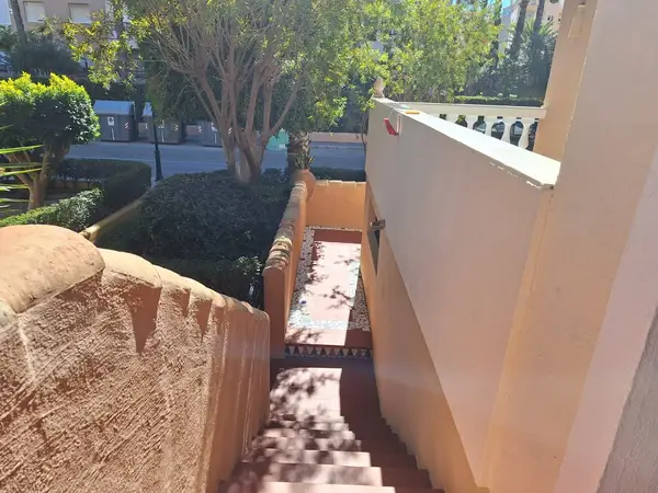 Apartment with 2 bedrooms in Torrevieja, Alicante, €495,000 — photo 4