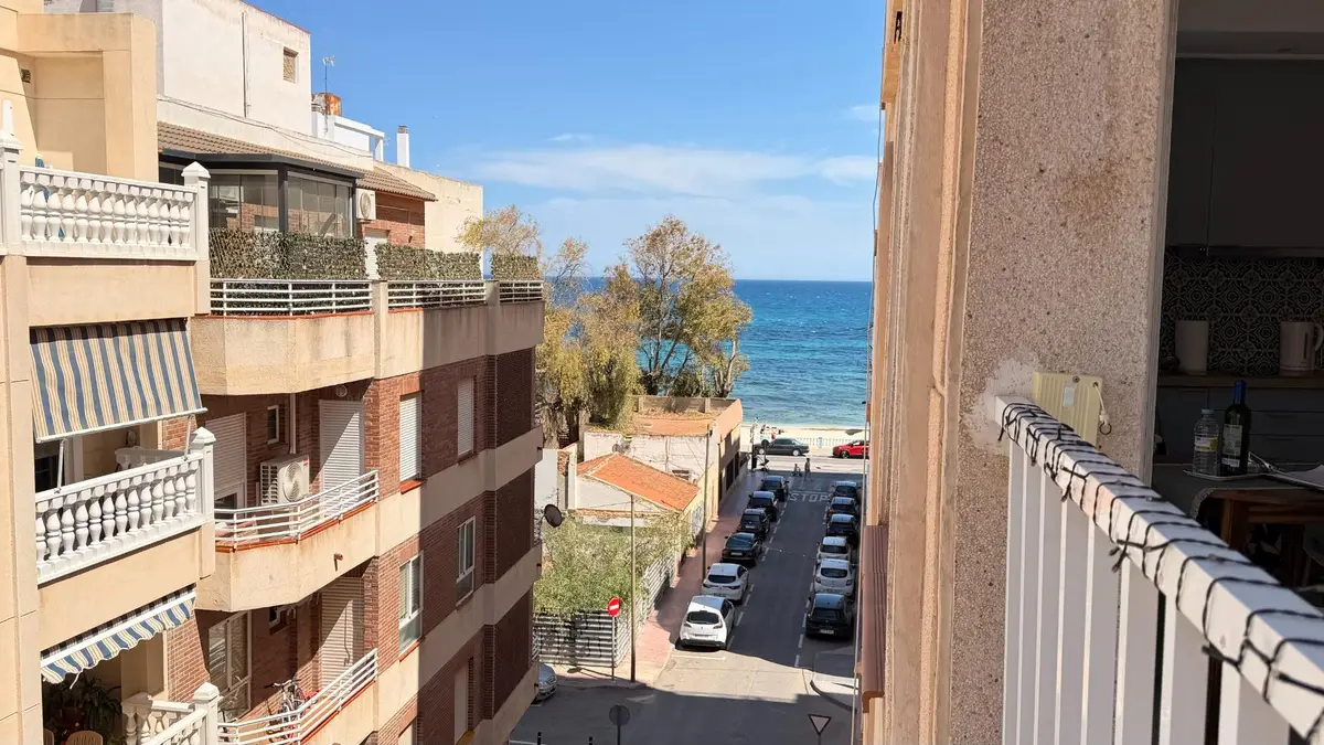 Apartment with 1 bedroom in Torrevieja, Alicante, €149,900