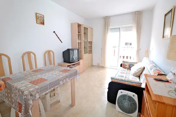 Apartment with 2 bedrooms in Torrevieja, Alicante, €134,500 — photo 3
