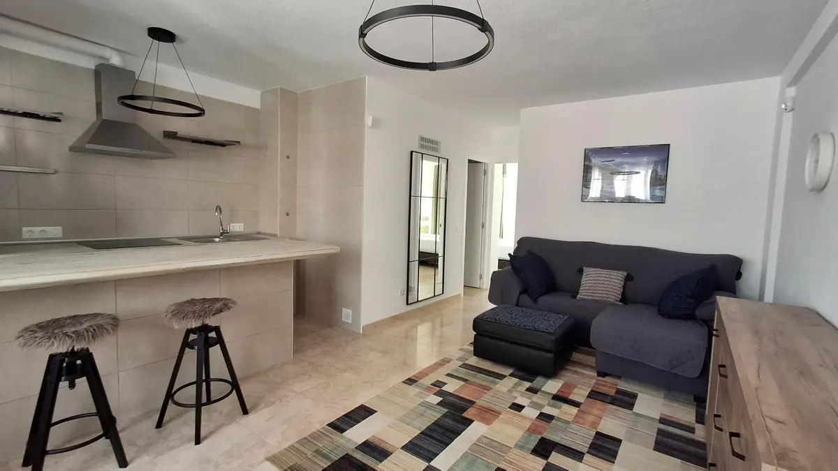 Apartment with 2 bedrooms in Torrevieja, Alicante, €164,000