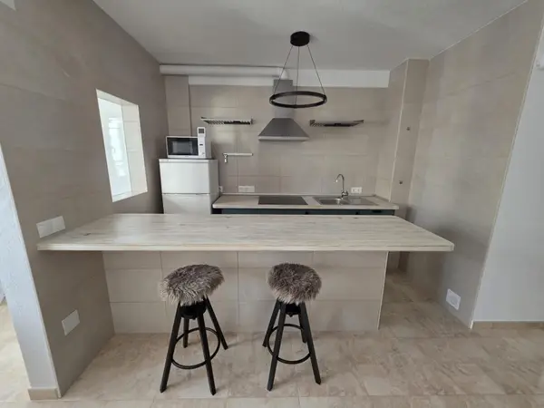 Apartment with 2 bedrooms in Torrevieja, Alicante, €164,000 — photo 2