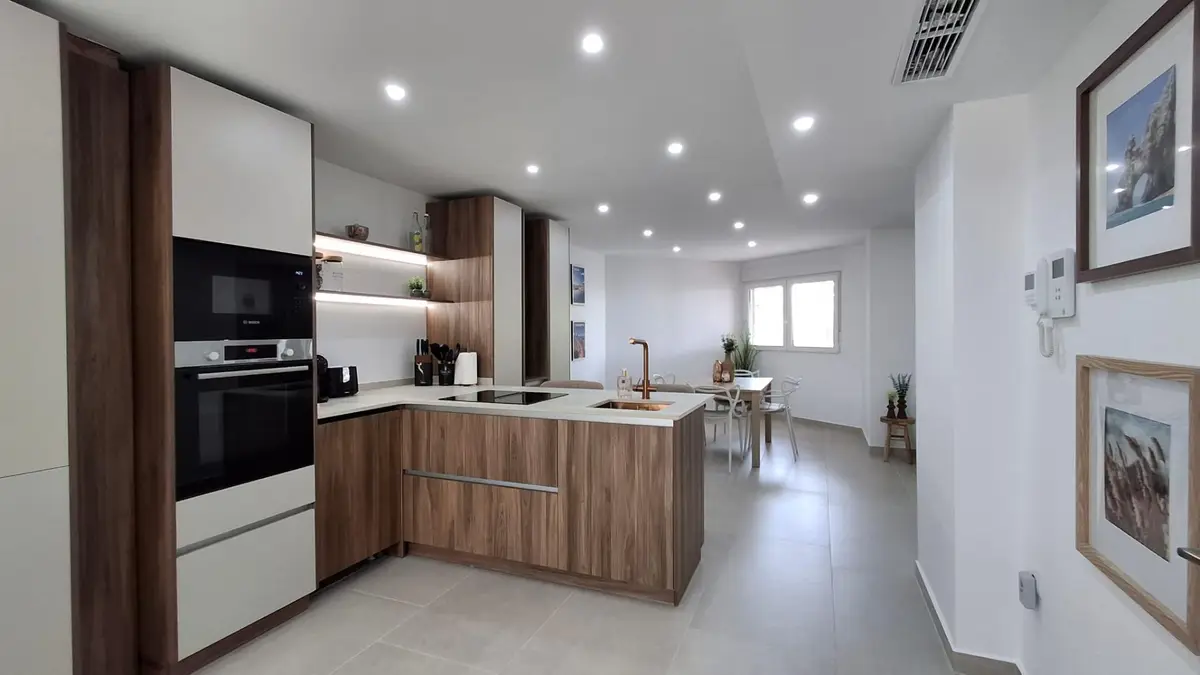 Apartment with 2 bedrooms in Torrevieja, Alicante, €279,000