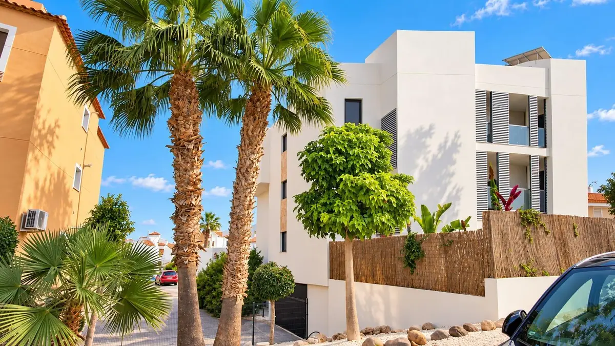 Penthouse with 2 bedrooms in Orihuela Costa, Alicante, €325,000