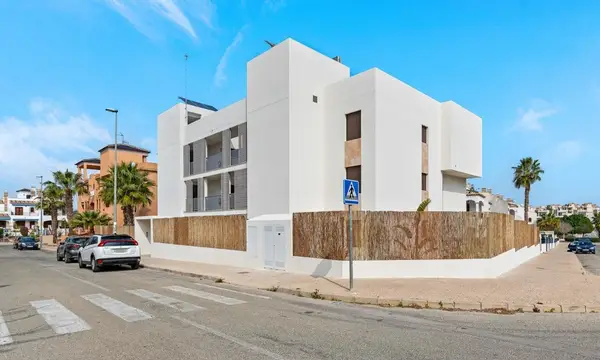 Penthouse with 2 bedrooms in Orihuela Costa, Alicante, €325,000 — photo 3