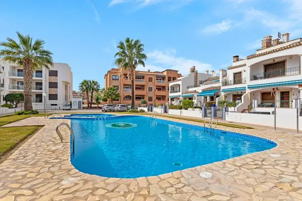 Penthouse with 2 bedrooms in Orihuela Costa, Alicante, €325,000 — photo 4