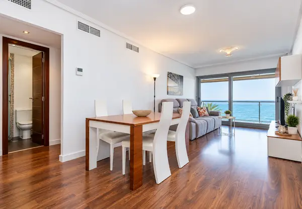 Apartment with 3 bedrooms in Torrevieja, Alicante, €459,000 — photo 4