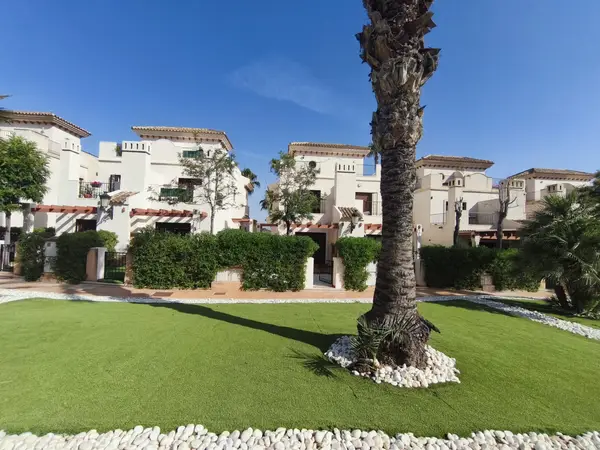 Townhouse with 3 bedrooms in La Finca Golf Resort, Alicante, €235,000 — photo 2