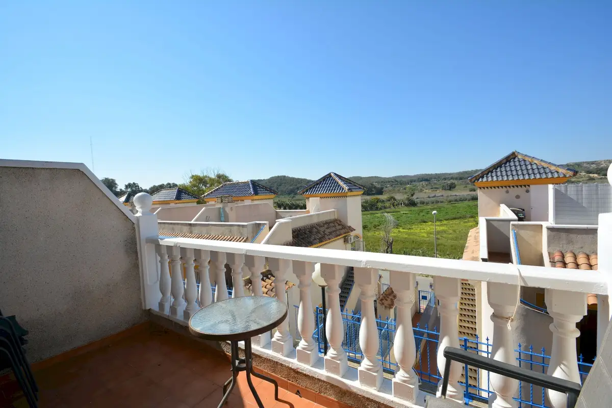 Townhouse with 2 bedrooms in Guardamar del Segura, Alicante, €205,000