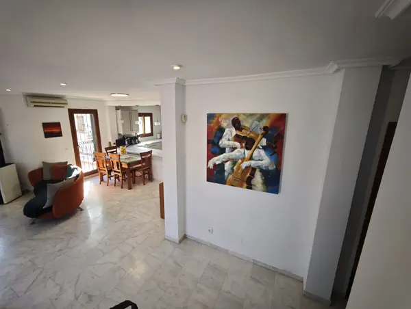 Villa with 4 bedrooms in Algorfa, Alicante, €449,995 — photo 3