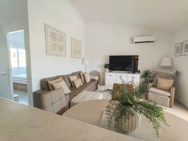 Penthouse with 2 bedrooms in Villamartín, Alicante, €144,990 — photo 4