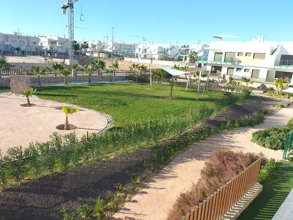 Bungalow with 2 bedrooms in Orihuela Costa, Alicante, €269,900 — photo 3